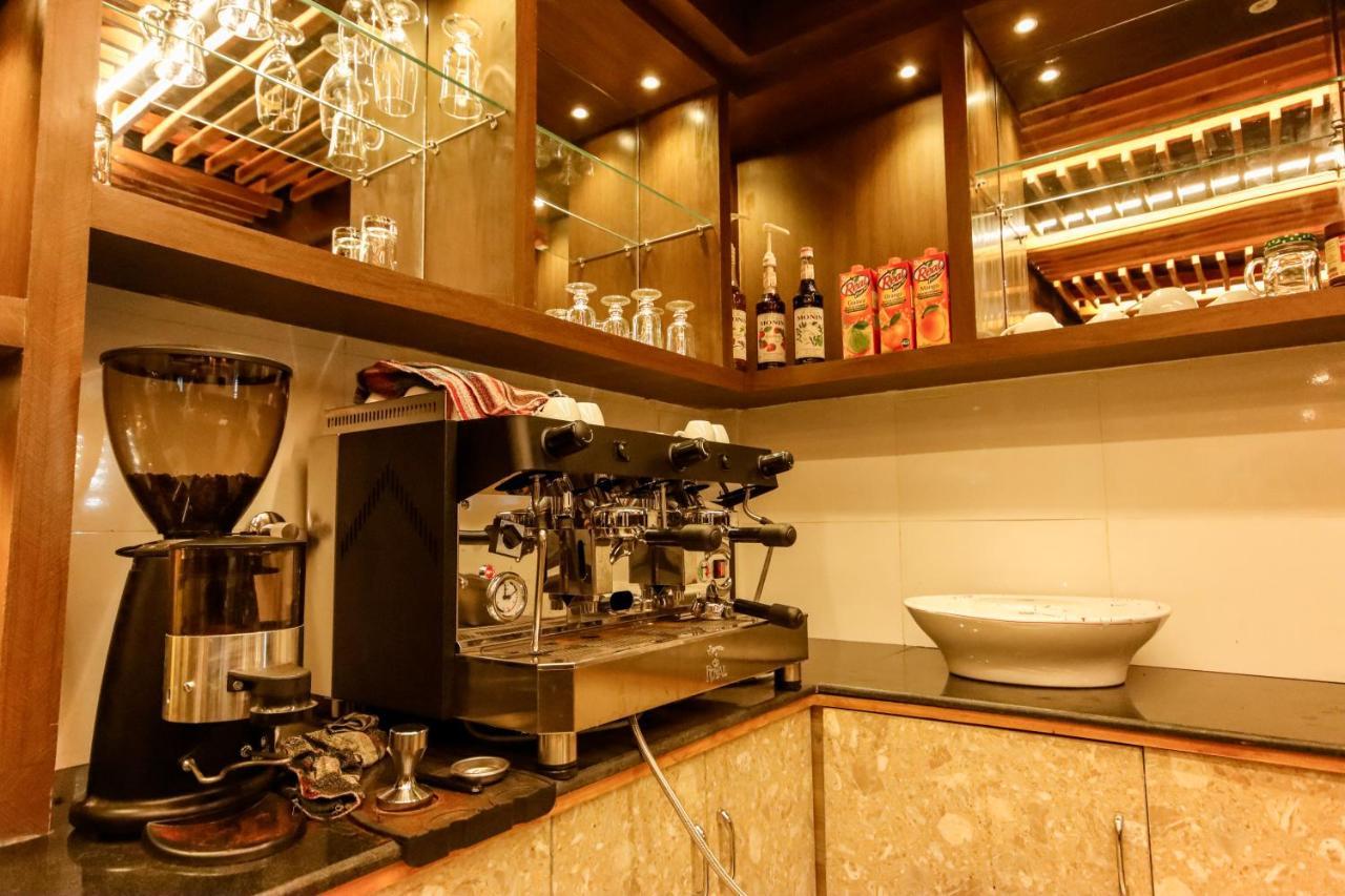 Hotel Elegant Kathmandu Inn Ngoại thất bức ảnh