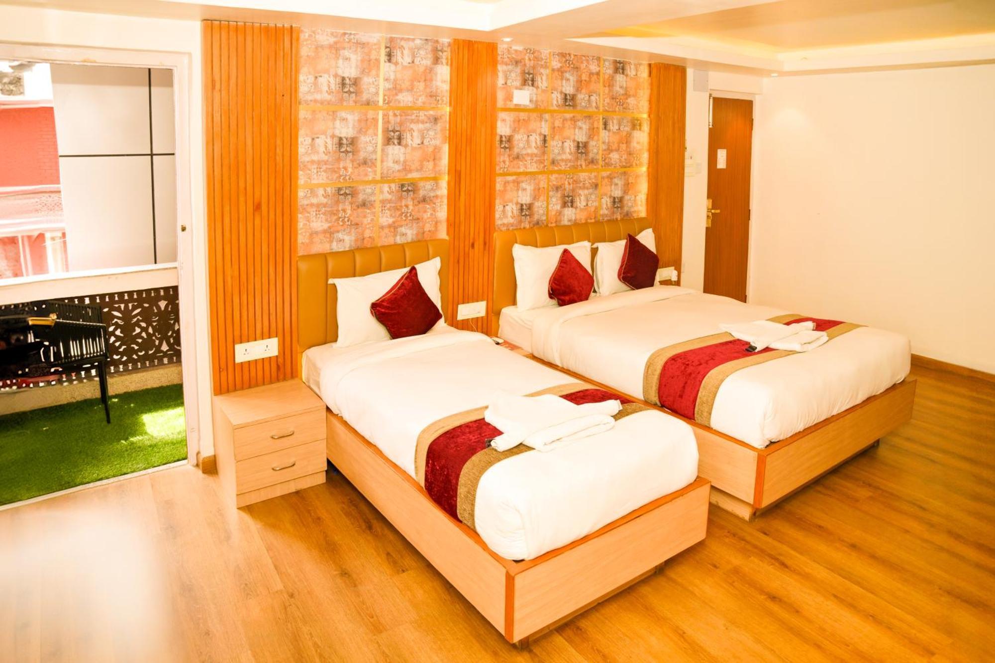 Hotel Elegant Kathmandu Inn Ngoại thất bức ảnh