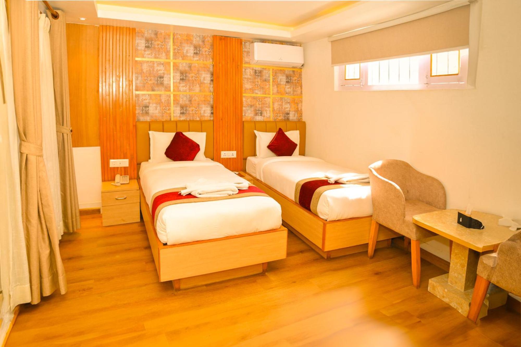Hotel Elegant Kathmandu Inn Ngoại thất bức ảnh