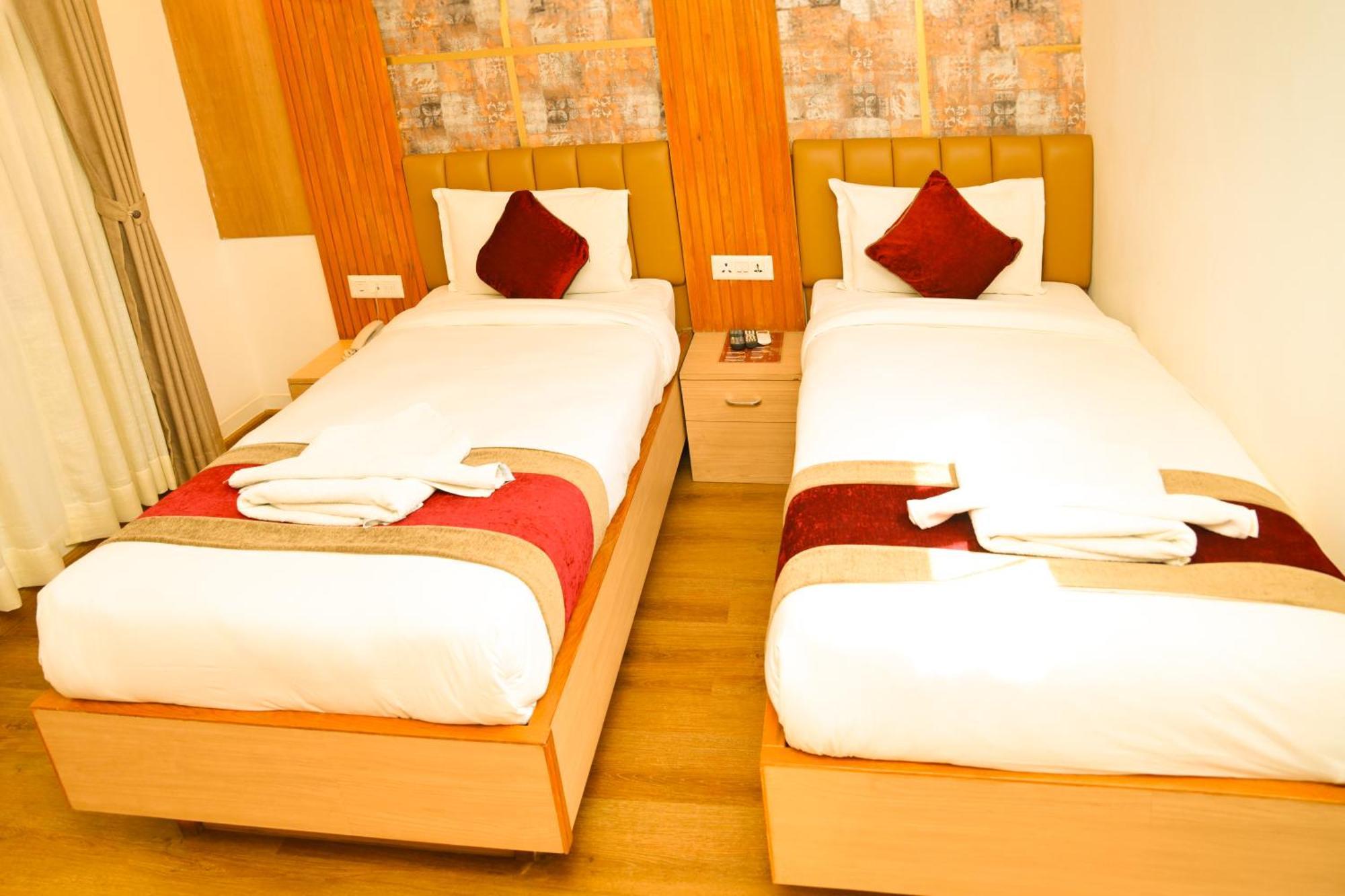Hotel Elegant Kathmandu Inn Ngoại thất bức ảnh