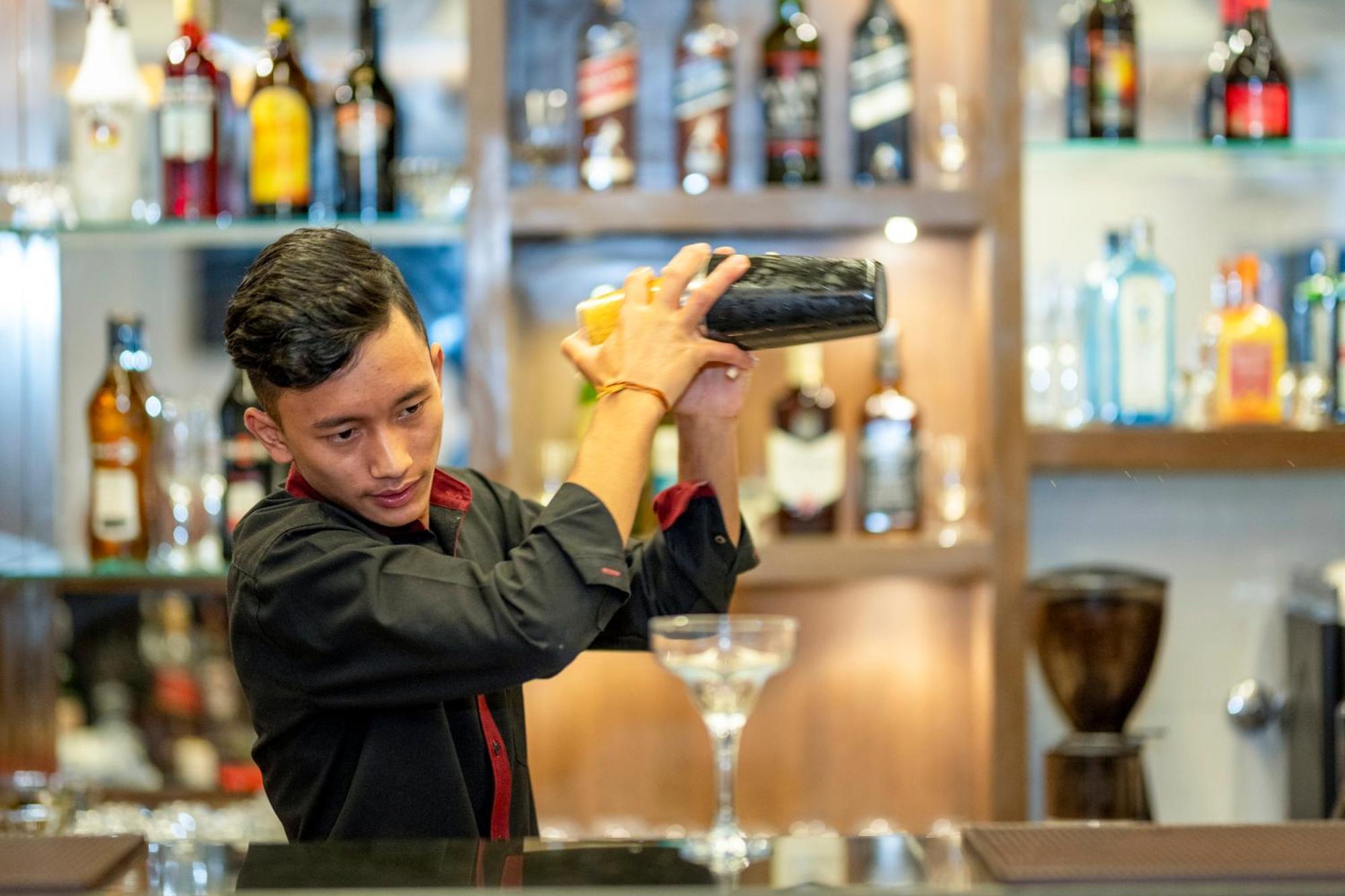Hotel Elegant Kathmandu Inn Ngoại thất bức ảnh